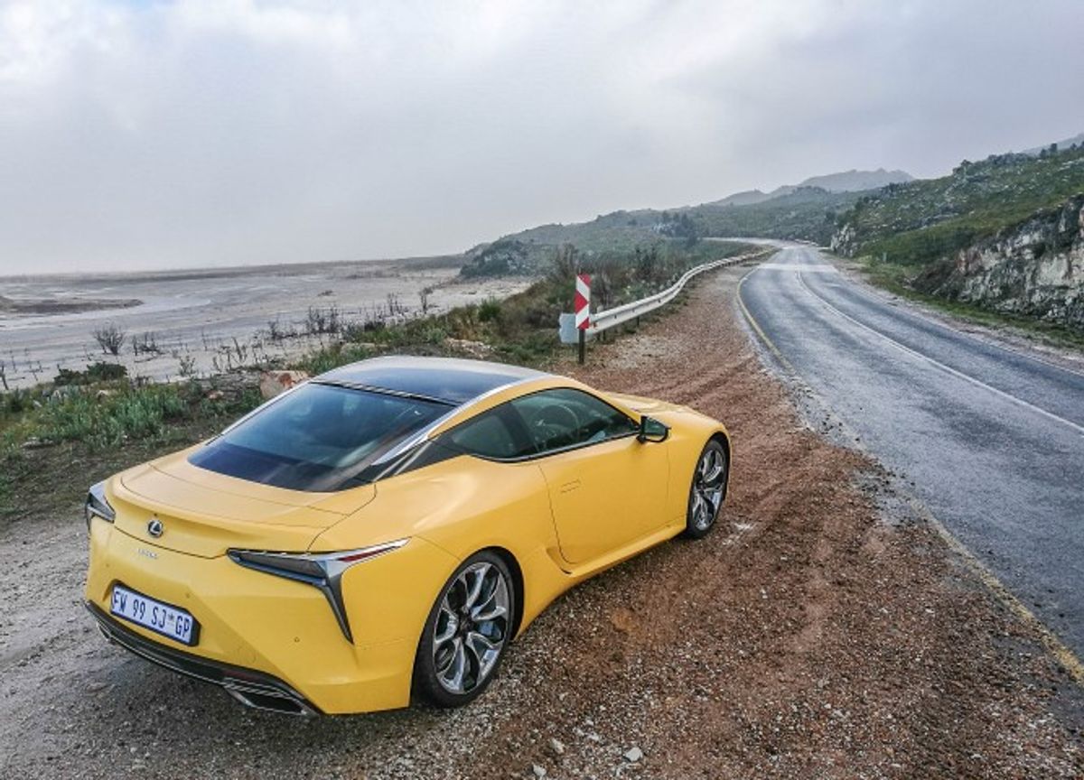 Lexus LC 500 (2017) Launch Review - Cars.co.za